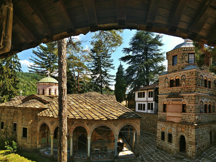 Troyan Monastery